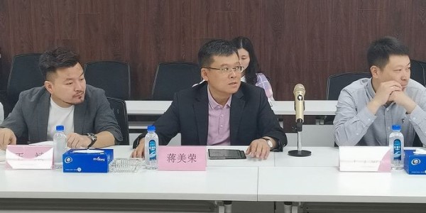 中國鄉(xiāng)建院何軍蒞臨貴陽市建筑設計院作《淺談鄉(xiāng)村振興》主題演講，開展交流活動