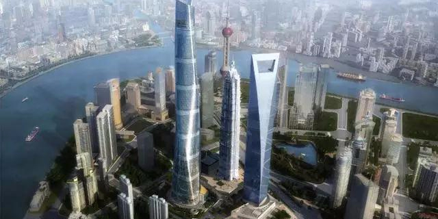 中國第一高樓再次被刷新：總高677米，中國第一，世界第二